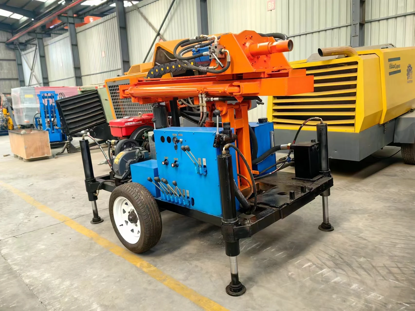 Diesel idraulico per attrezzature per perforazione di pozzi profondi da 180 m 200 m costruite su misura