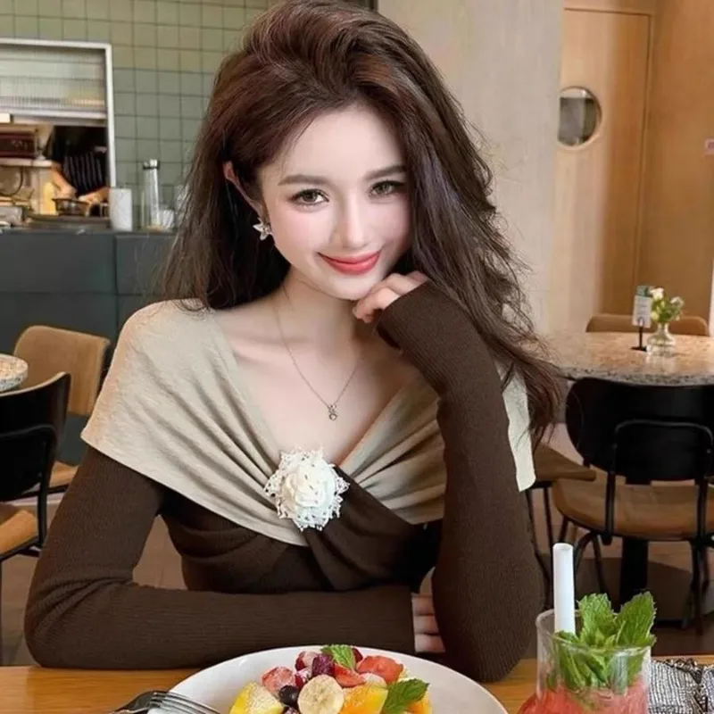 

Chic Brown Twist Top Feminine Fashion Winter Slim-fitting German Velvet Inner