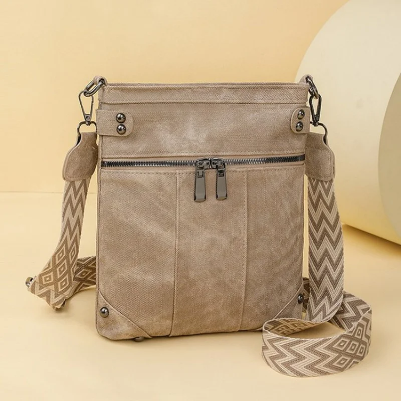 

High-End Women's Leather Shoulder Bag With Casual Vintage Style And Classic Elegant Look For Daily Use​