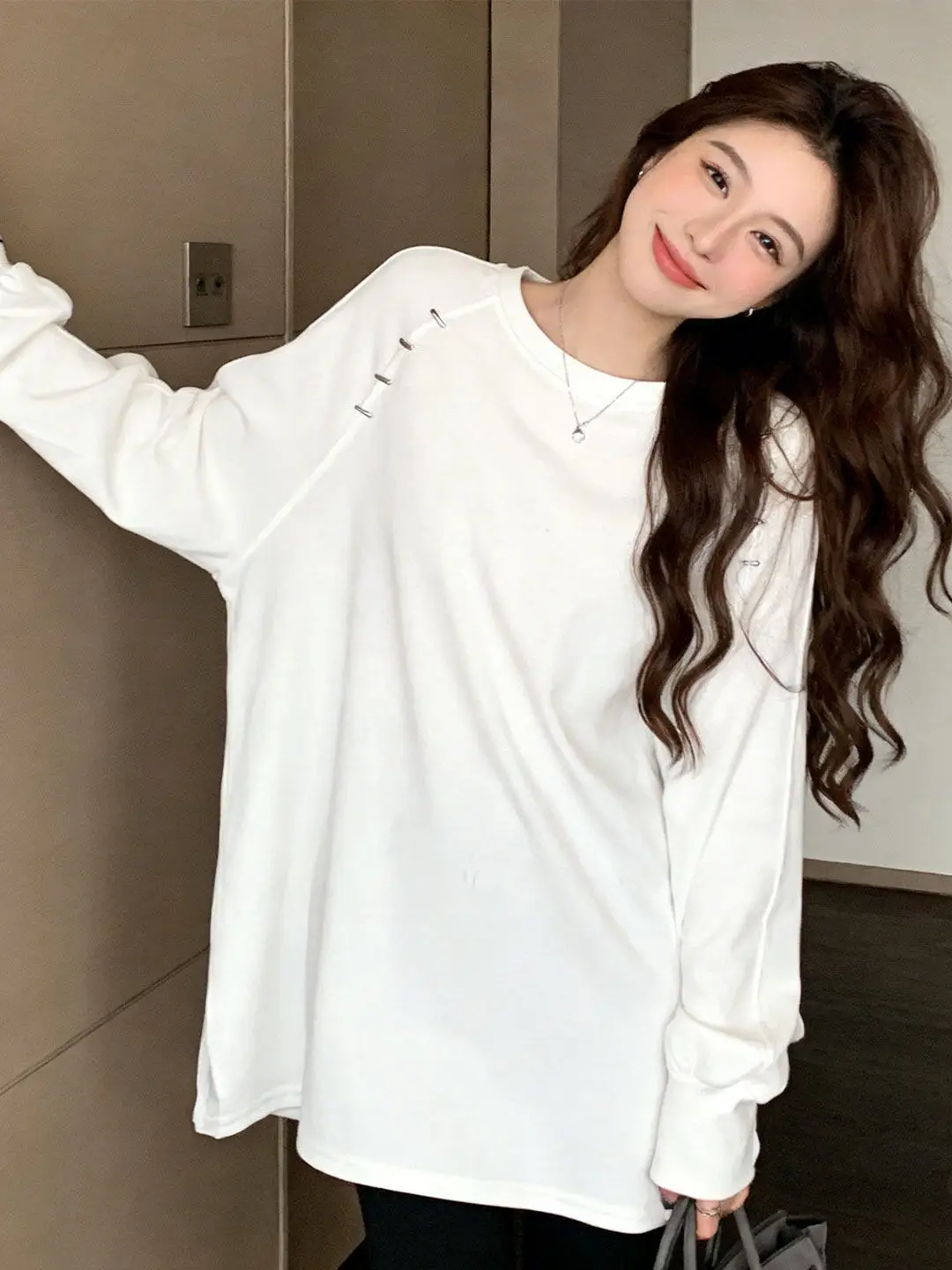 

Loose Fit Long Sve White Base irt Women's Spring Lazy Sle plus Size Slimming Mid-Length Versatile Top