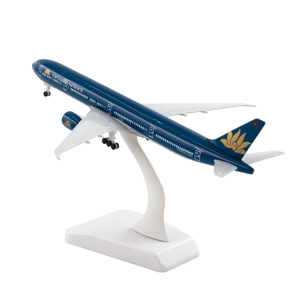 

20cm Aircraft Boeing 777 Vietnam Airlines Alloy Airplane B777 with Landing Gear Model Toy Gift for Collection Decoration