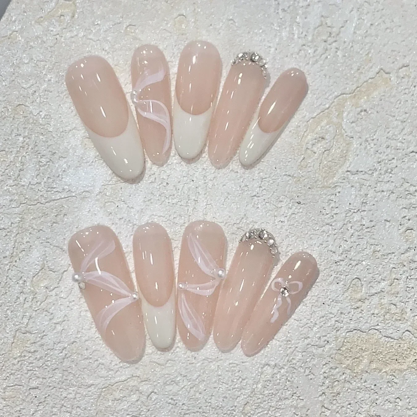 10PCS Gradient Pink Long Almond press on nails French handmade fake nail tips with Little Snake Design Full Cover false nails