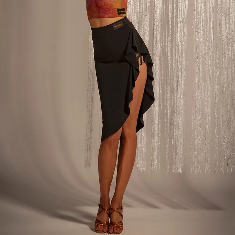 Czarna koronkowa spódnica do tańca latynoamerykańskiego z frędzlami, seksowna, z rozcięciem, zdobiona dżetami i chwostami, strój do ćwiczeń tanecznych, spódnica do samby, rumby, w panterkę, DNV16098