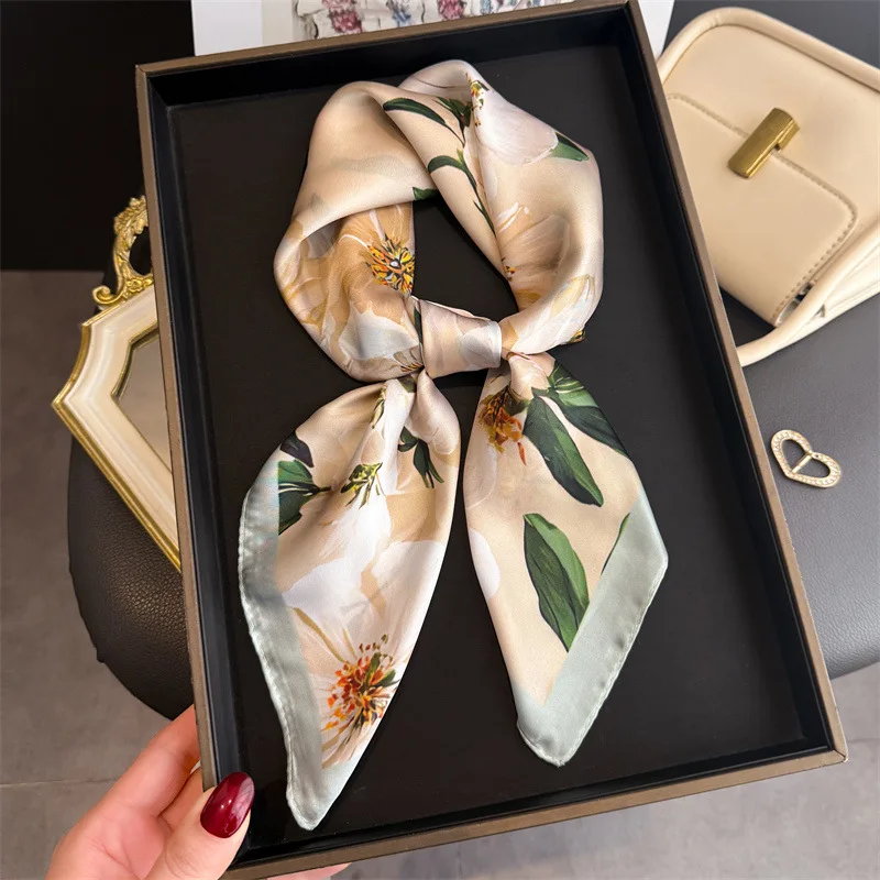 

Luxury Floral Print Design Square Scarf for Women Soft Satin Wraps Neckerchief Female Hair Bands Ribbon Headband Bandana