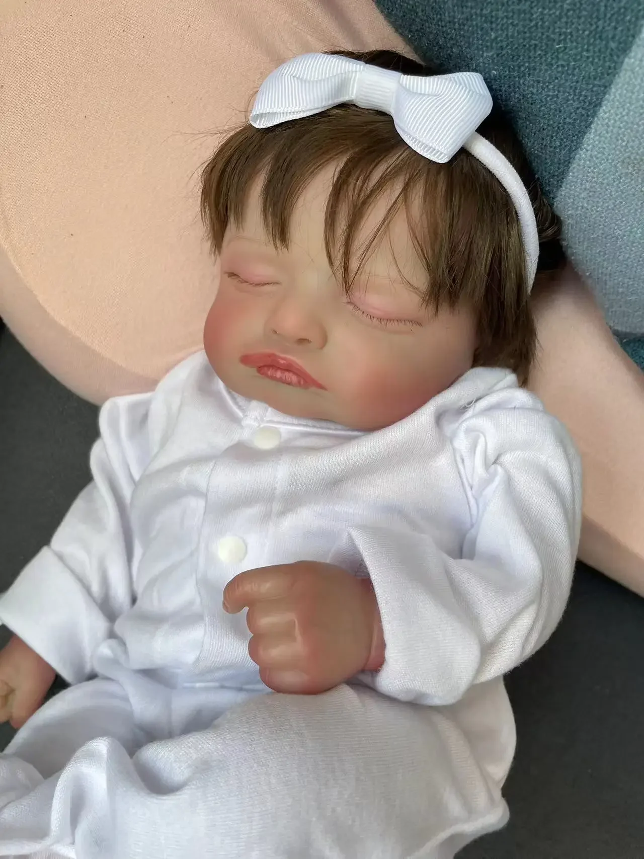 45cmロザリーソフトクロスボディリアルな新生児リボーンドール多層塗装3Dスキン、血管が見えるハンドルーティングヘア