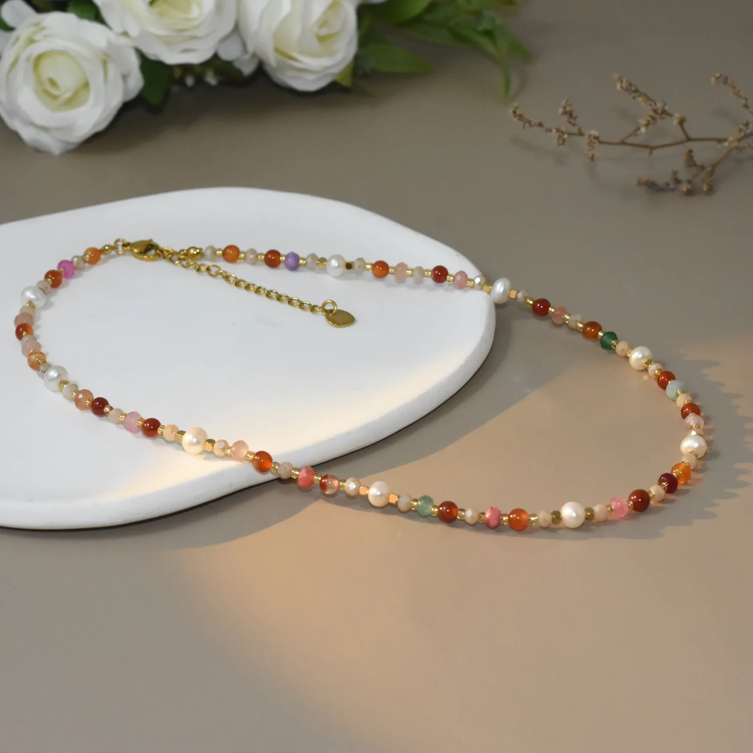 

Niche Design Colorful Natural Stone Beads Strand Chain Bohemian Style Retro Fashion Sweet Style Pearl Beads Splicing Necklace