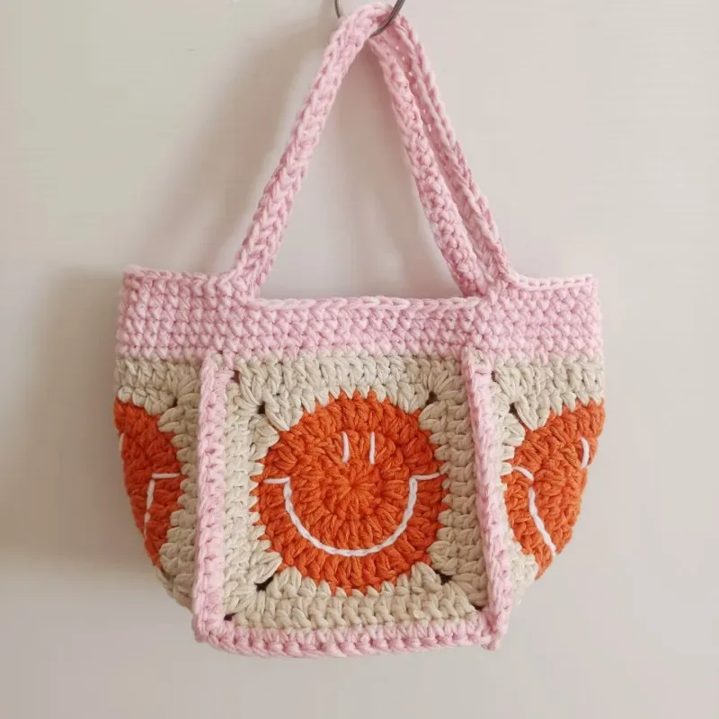 

Cute Smile Women Handbag Yarn Crochet Handmade Lady Shopping Wrist Bag Summer Beach Bag