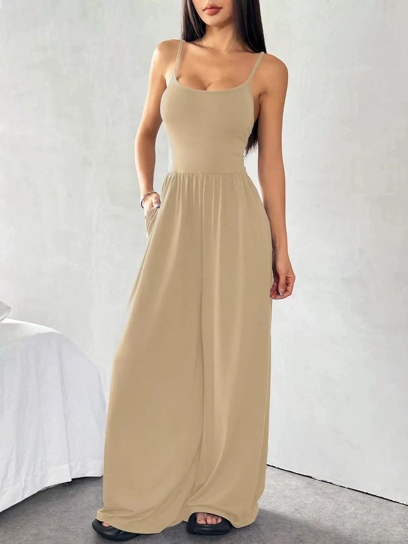 Tute con cinturino per spaghetti stile sportivo casual Tute da donna estive nuove tinta unita senza maniche a gamba larga Sexy Hot Girl Streetwear