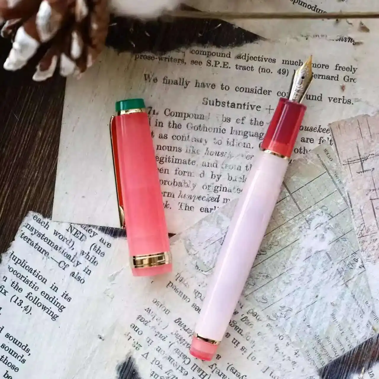 Jinhao 82, новый цвет, специальная полупрозрачная цветная перьевая ручка для практики каллиграфии, милая карманная ручка