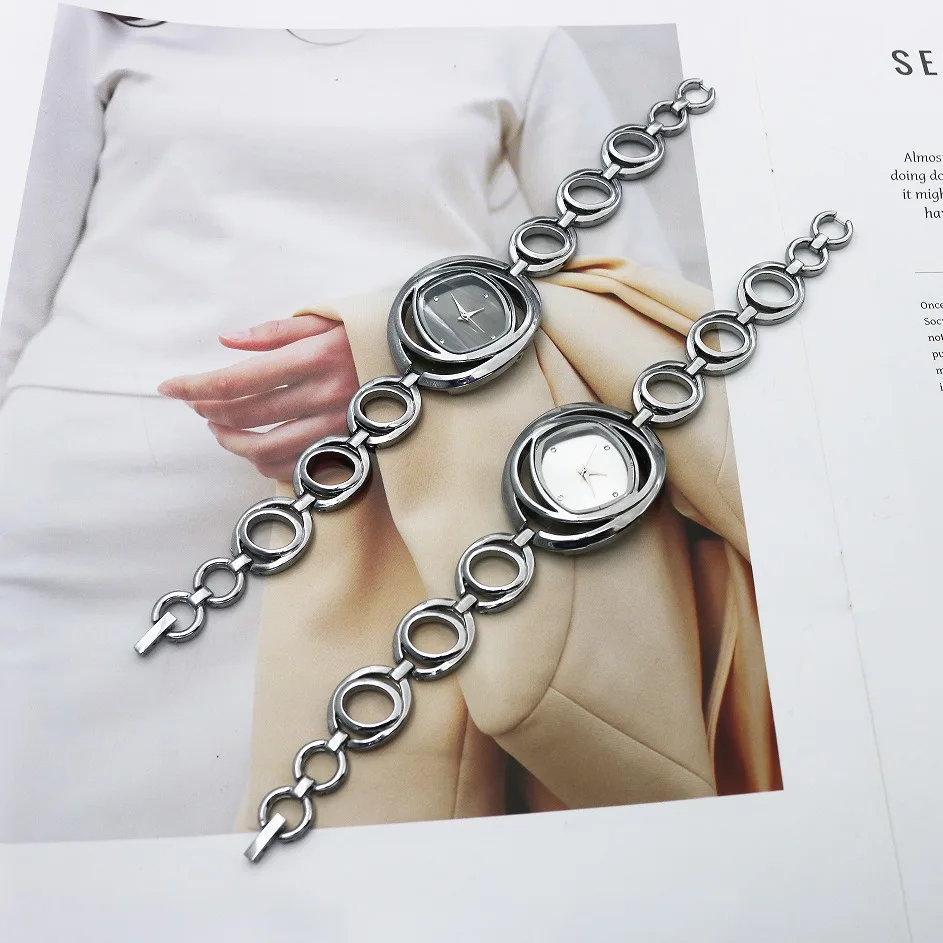 Reloj de cuarzo ligero y lujoso para mujer, reloj de pulsera informal a la moda para mujer, reloj de aleación para mujer se puede personalizar