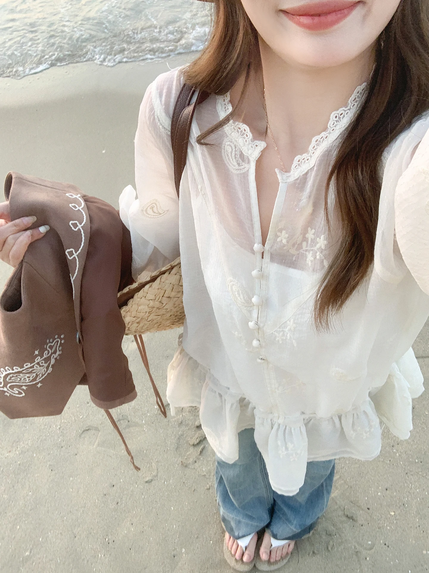 

Женская шифоновая блузка Ele Long Sve с кружевной вышивкой, легкая, полупрозрачная, весна-лето, в корейском стиле, свободного кроя