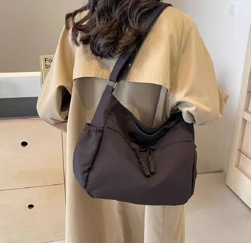 Nylon Crossbody Bag Lightweight High Capacity Shoulder Bag Nylon Single Shoulder Bag High Quality For Outdoor Activities Daily