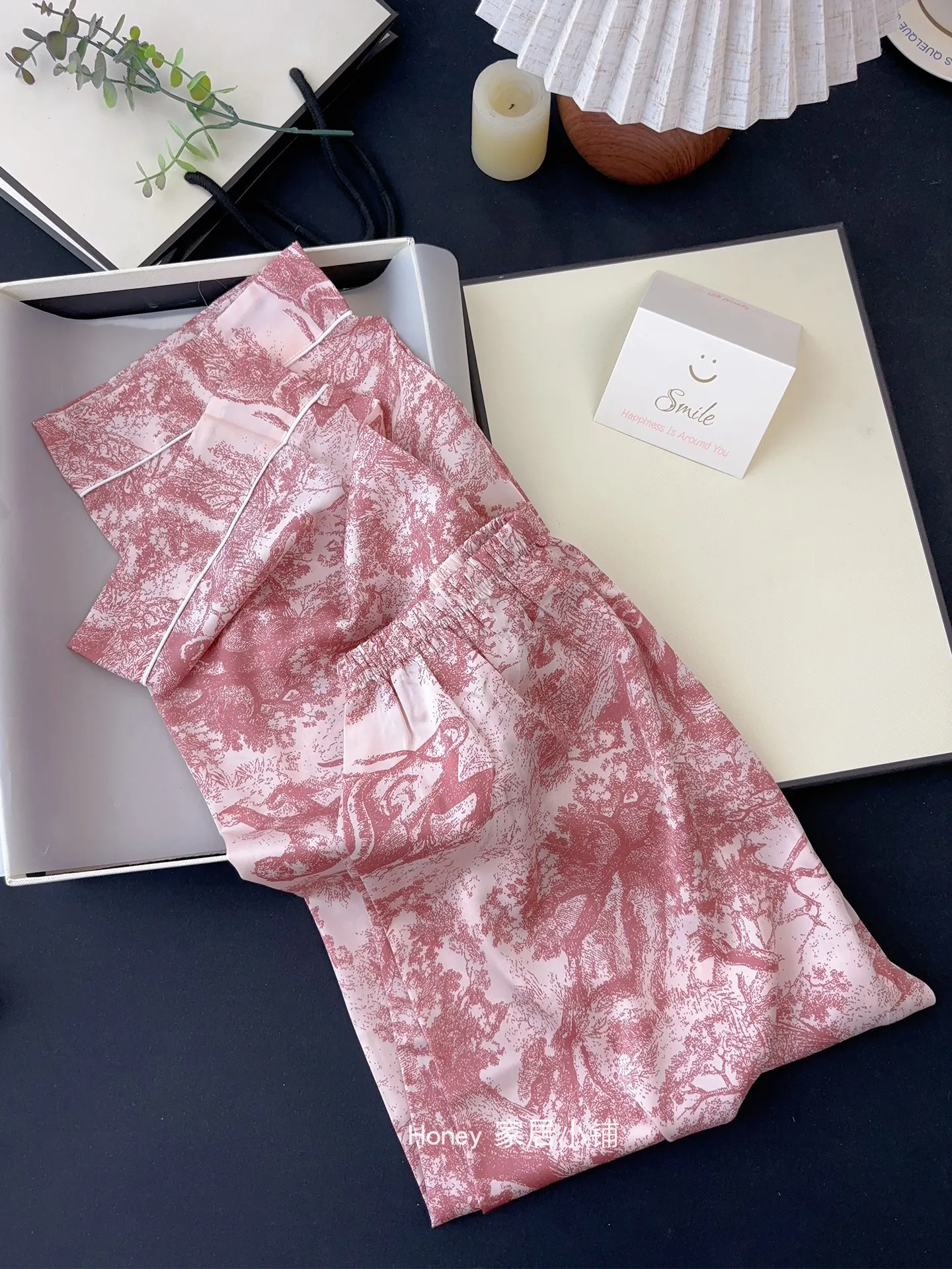 2025 New Retro National Style High-end Ice Silk Pajamas Women's Thin Long-sleeved Trousers Set Casual and Comfortable Loungewear