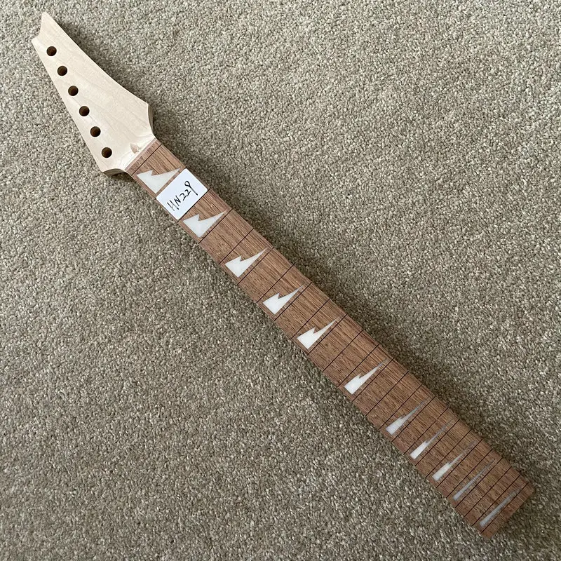 HN229  Unfinished Ibanez Without LOGO Electric Guitar Neck 24 Frets MINI Size NO Frets NO Paintsfor DIY Guitar Part