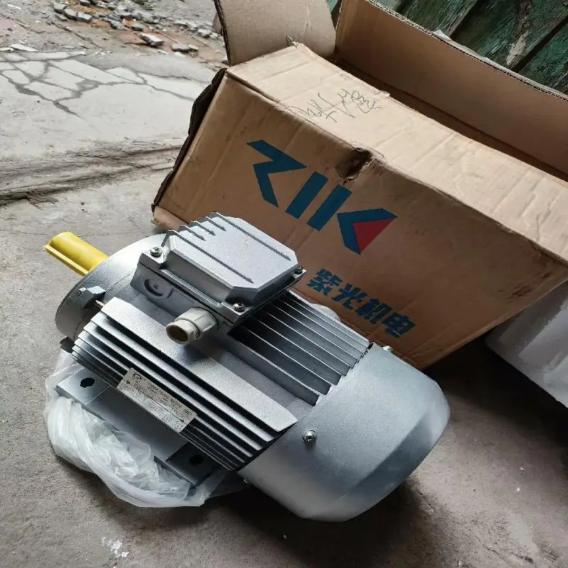 

Двигатель Ziguang, 2-полюс 3 кВт, горизонтальная установка 380 В, 2800 об/мин, 50 об/мин