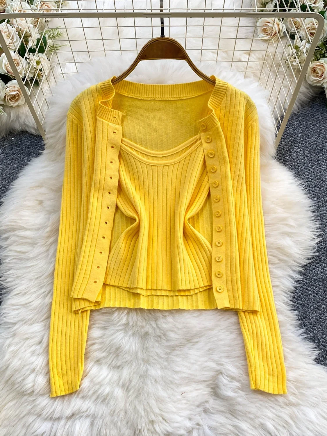 

Early Autumn Korean Style Fashionable All-Match Single Button Open Cardigan Knitted Slimming Inner Wear Striped Bunting Top