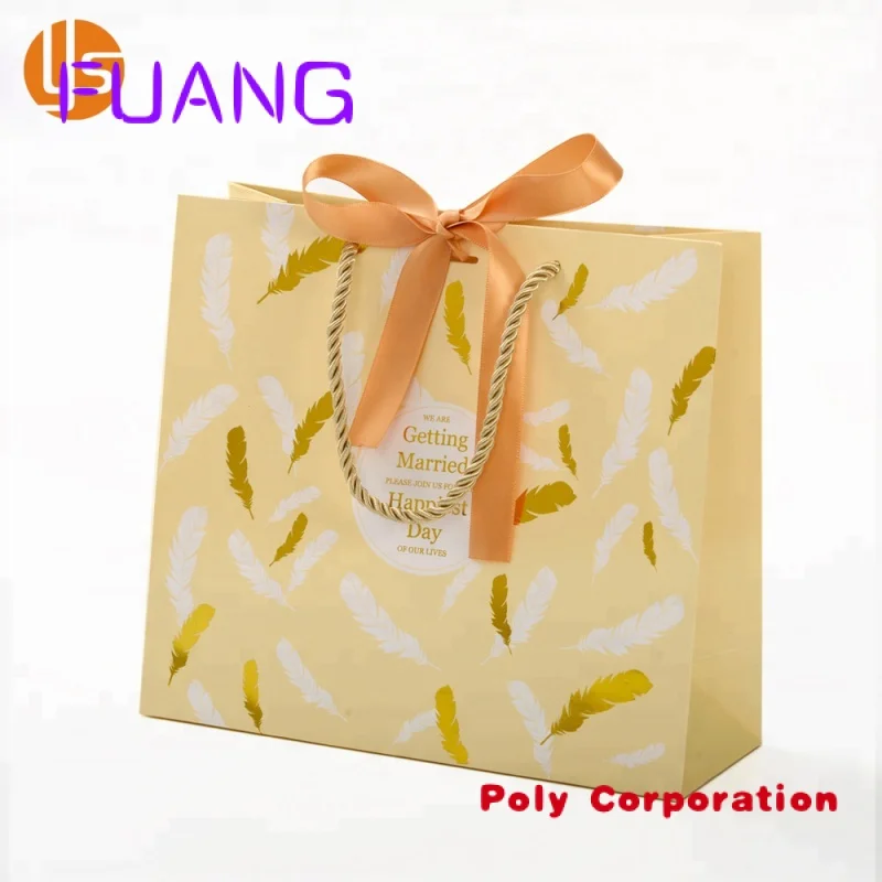 Custom  Custom Logo Gold Foil Printed Marble Christmas Gift Pack Bag Luxury Present Gift Bag With Ribbon