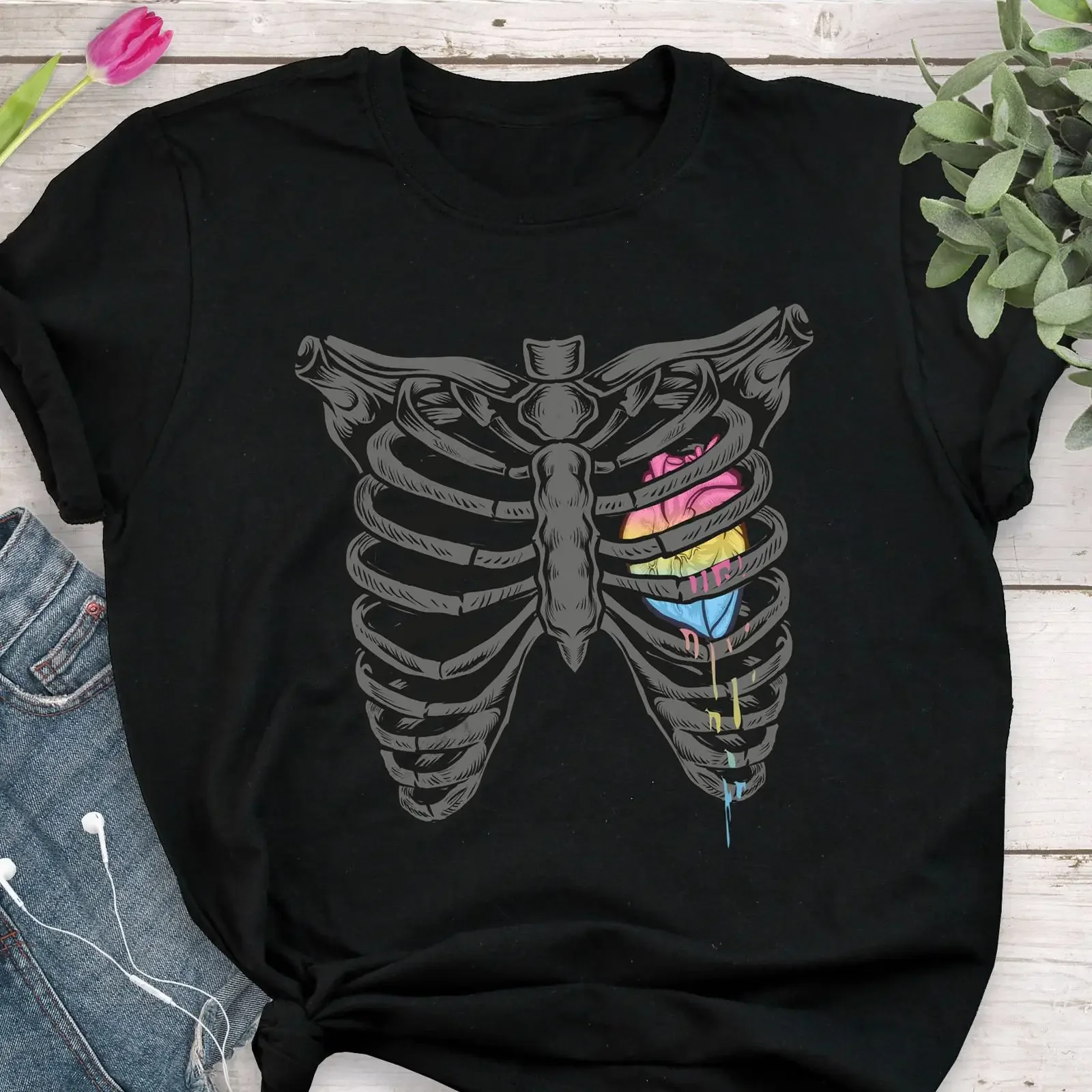 Pansexual Pride Rib Cage Gothic Heart T Shirt LGBT Pan Flag for Gay Month Halloween Alternative Top vintage Washed Stylish