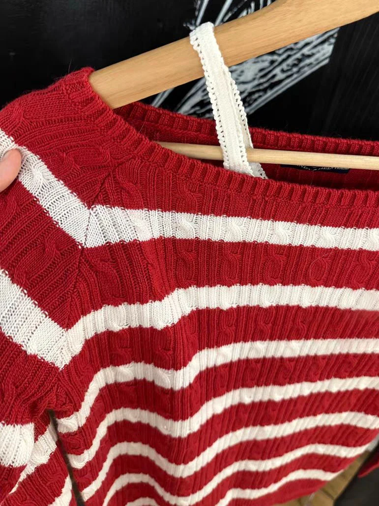 الأحمر مخطط الملتوية سترة المرأة مائل الرقبة طويلة الأكمام بلوفر مغزول البلوزات الخريف نمط Preppy خمر البلوز Y2k القمم