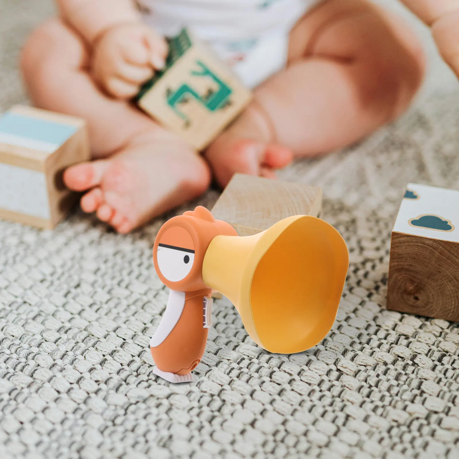 

Kids Voice Changer Cartoon Bird Shaped Recorder for Prank Parties School Events Portable Handheld Voice Changing Device Funny