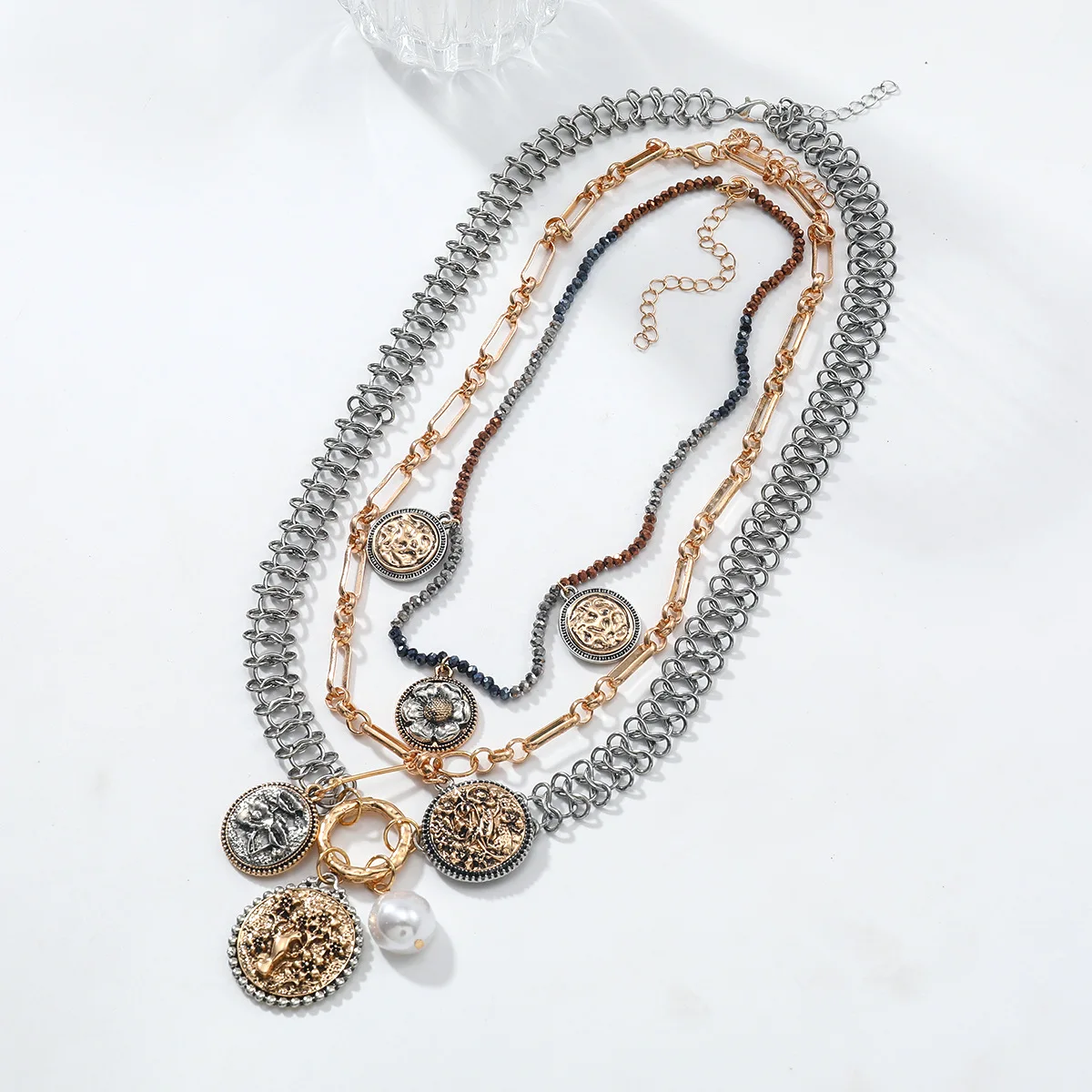 

ZAA Vintage Necklace For Woman Luxury Engraved Medallion Pendants Cuban Chains Layered Charms Jewelry Holiday Party Accessories