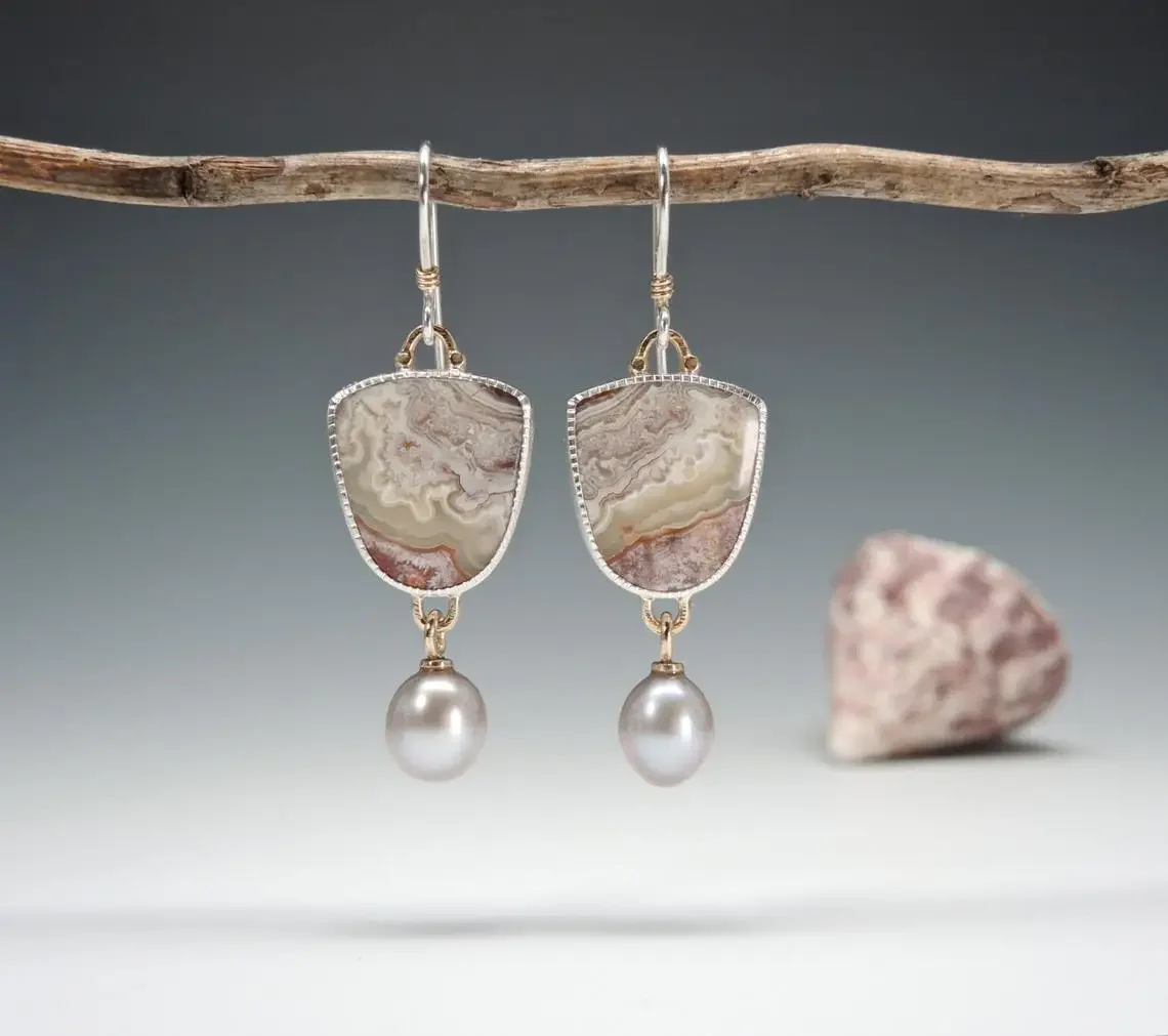 Antique Fashion Delicate Lace Agate Pearls Dangle Earrings Jewelry for Women 2023 Engaged Drop Earrings Custom Jewelry