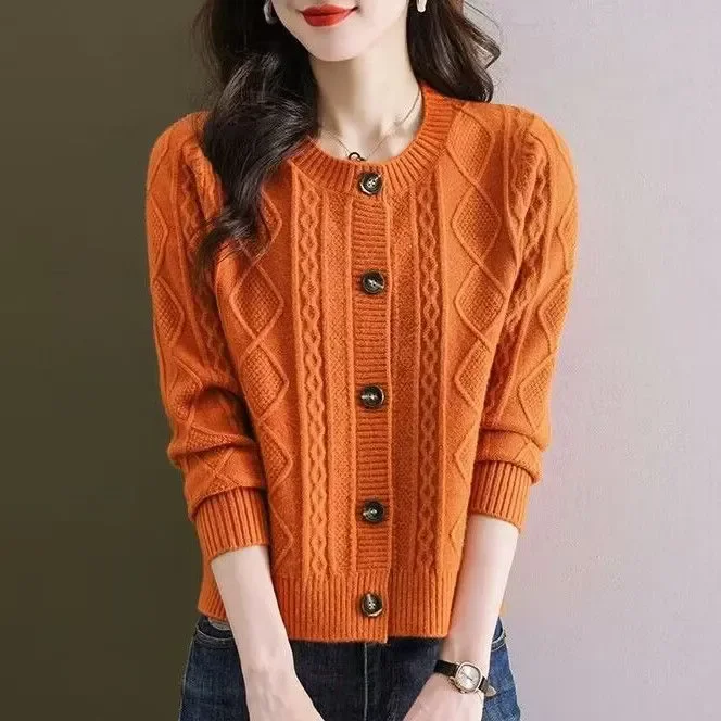 Simplicity Casual Autumn Solid Sweaters Women\'s O-Neck Single Breasted Screw Thread Fashion Long Sleeve Cardigan Knitted Tops