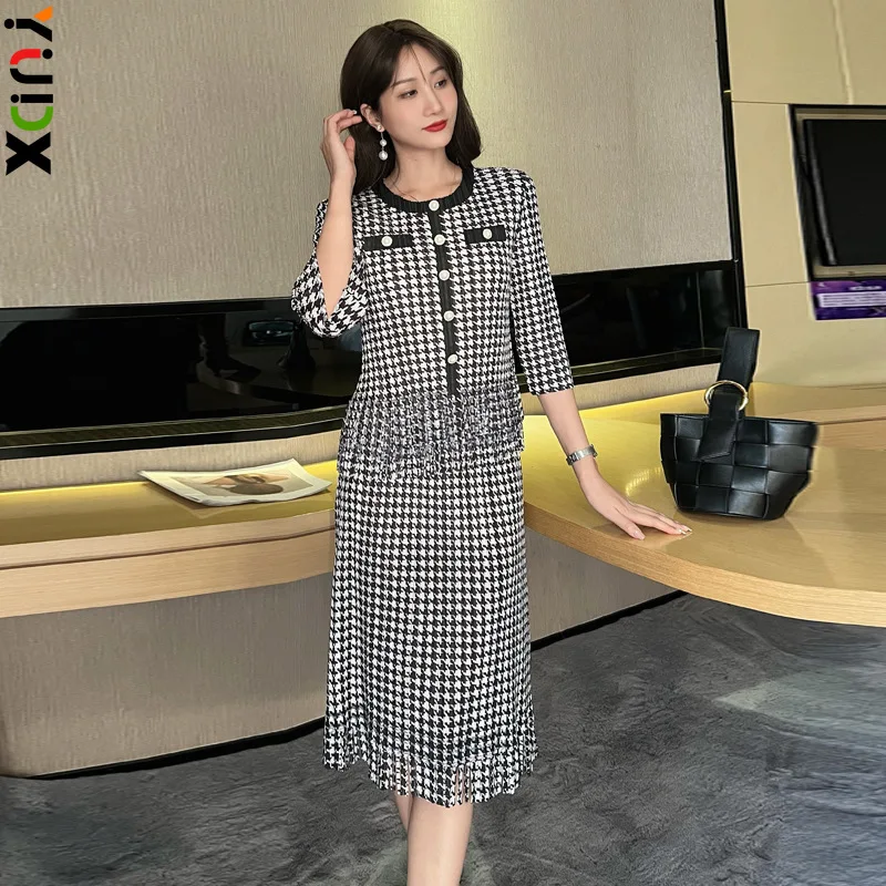 

Pleated Kilobird Check Print Tassel Suit Fashion Loose Plus Size Half Skirt + Seven-minute Sleeve Two-piece Set 2024 Summer New