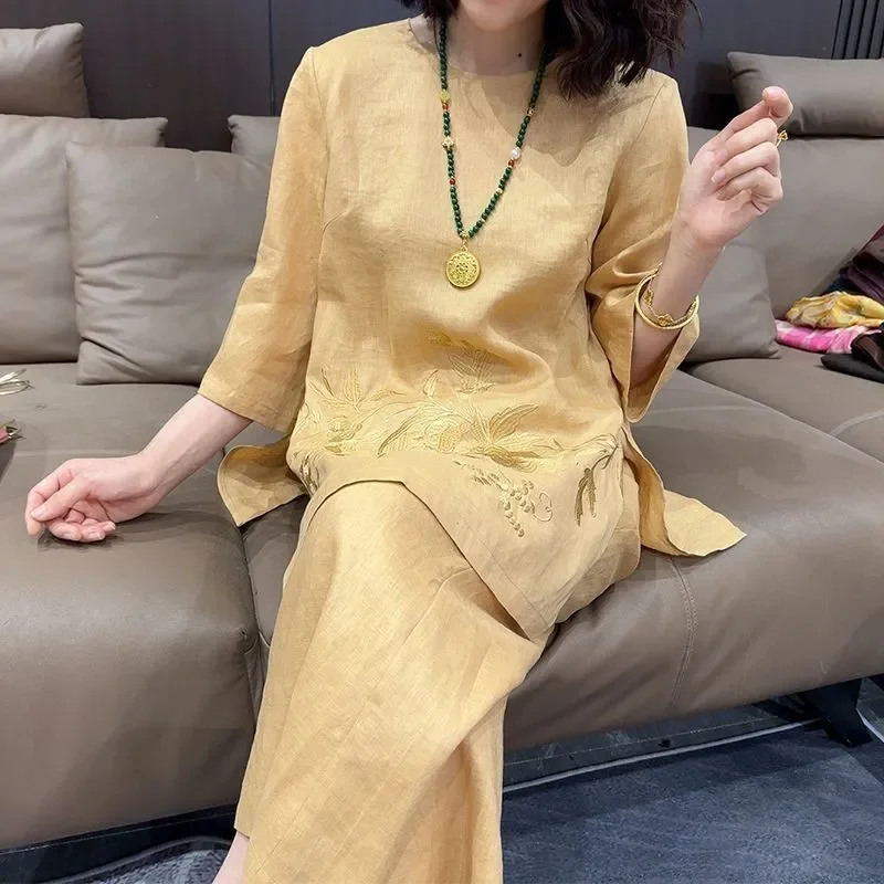 

Women's Yellow Linen 3/4 Sleeve Top & Pants Two Piece Set with Embroidery Detail
