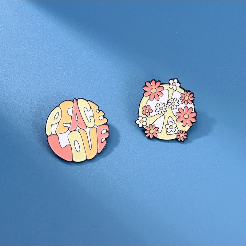 New English Flower Brooch Cartoon Cute Dopamine Color Alloy Badge Pin DIY Clothing Bags Shoes Hat Scarf T-shirt Jeans Accessory