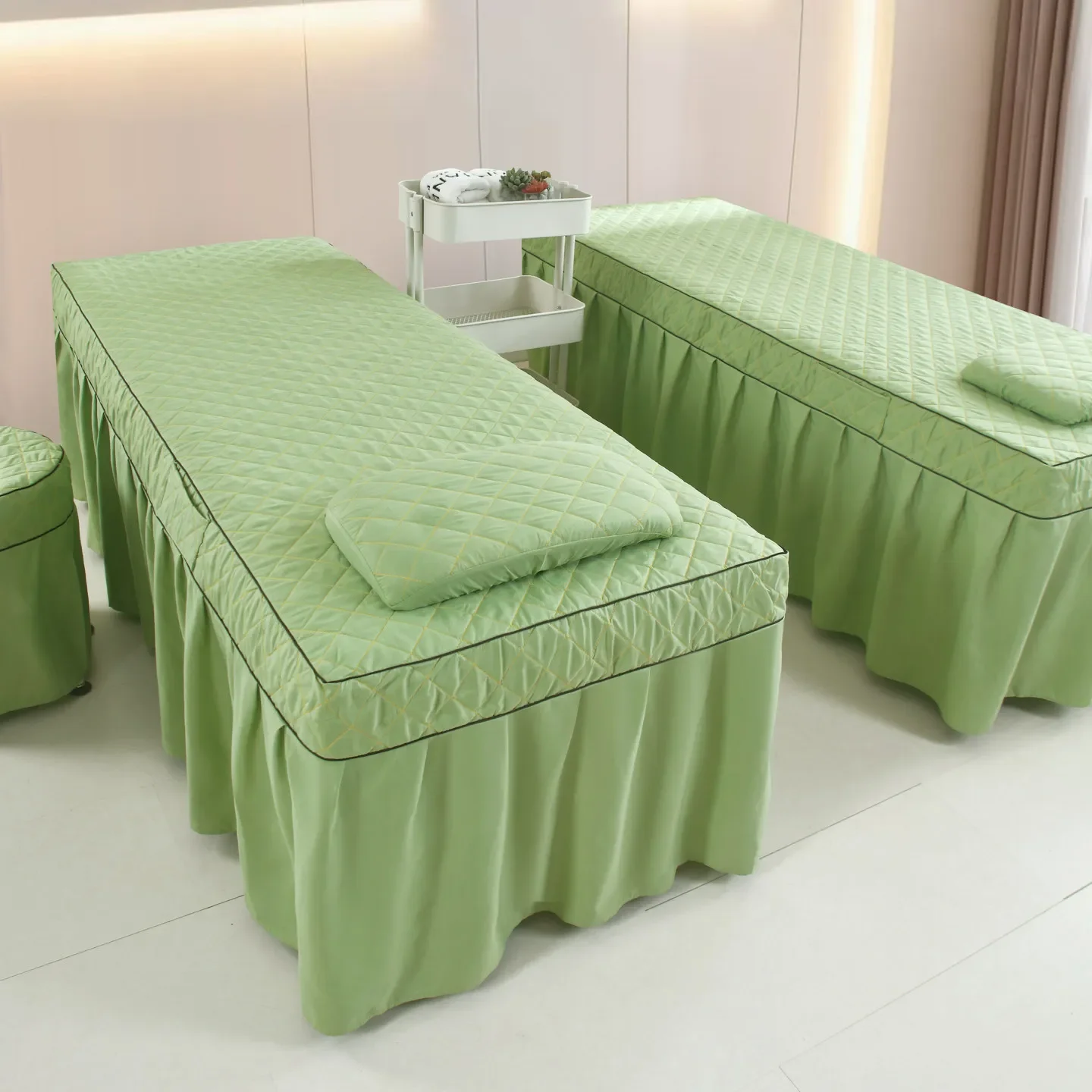 Class A Beauty Bed Cover 4pcs/set Bedding Sets for Beauty Salon Tuina Massage SPA Salons Bed Cover Sets with Hole