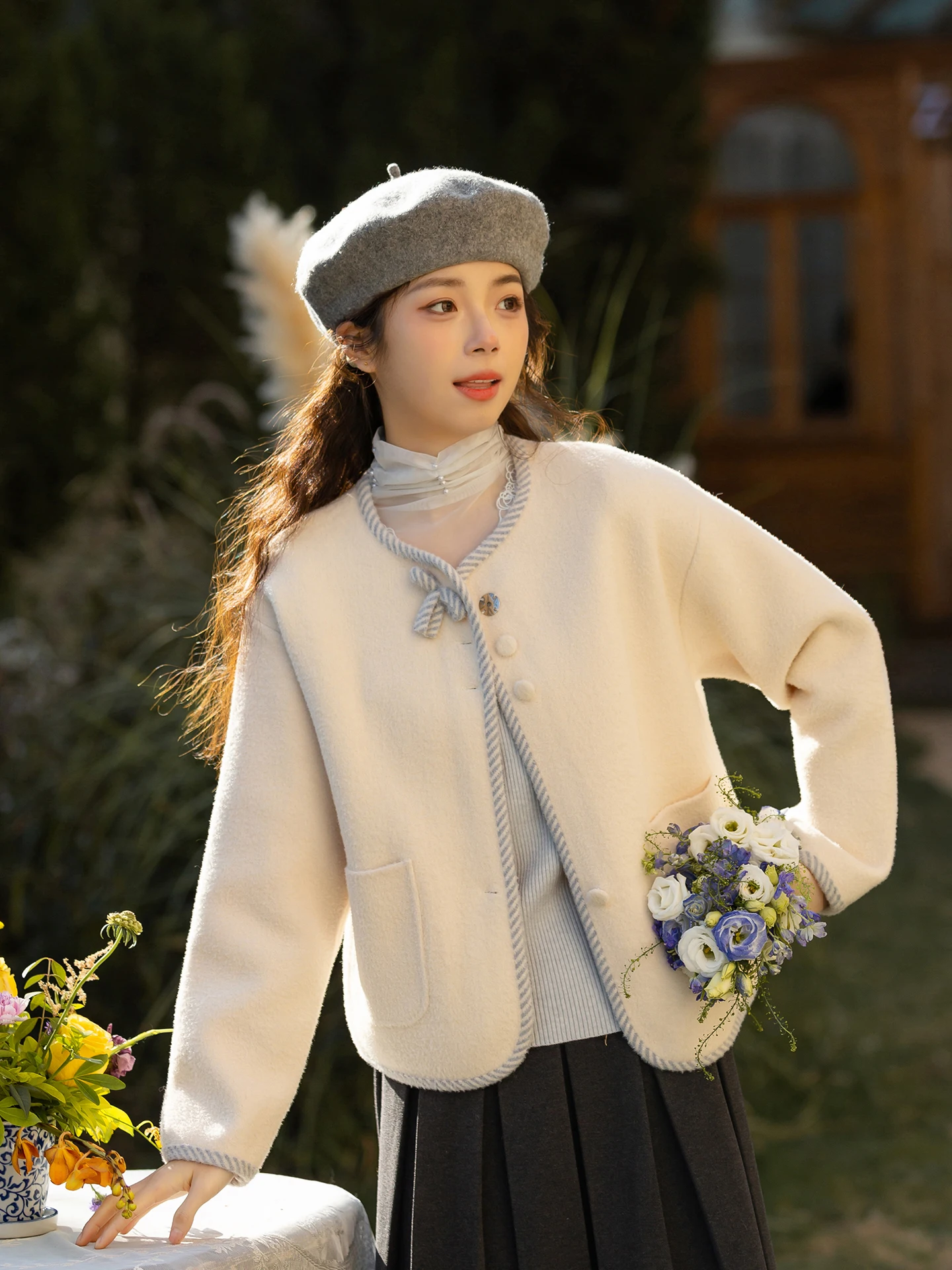 

Корейское шерстяное пальто для женщин с круглым вырезом, весенняя новинка, пастельно-белый цвет, прямой крой, эксклюзивно онлайн