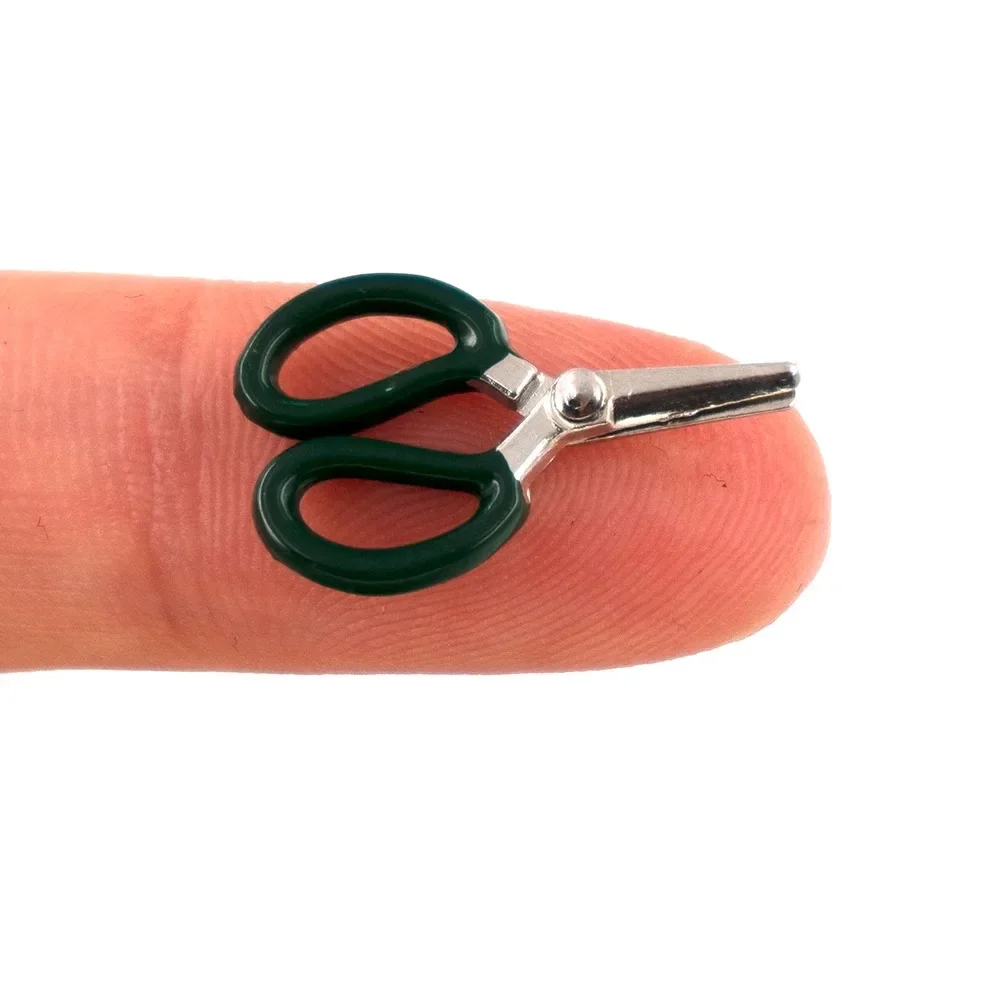 1/12 Scale Dollhouse Mini Metal Scissors, Tiny Miniature Shears, Dollhouse Scene Decor Accessories