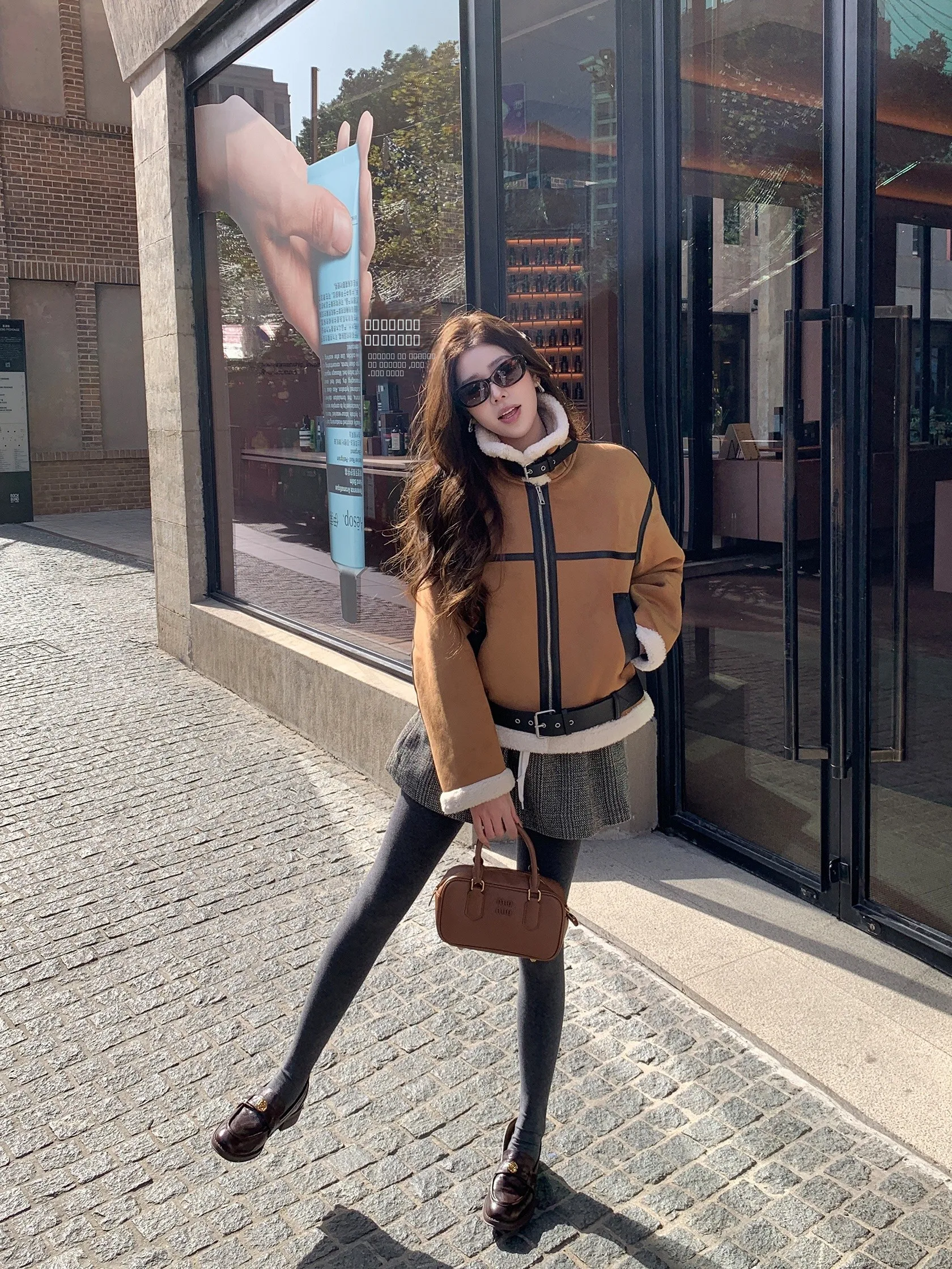 

Casual Cool Flight Jaet Women's Org Leather And Fur Inteated Miu Series Splicing Outerwear Thiened Long Sve Zipper