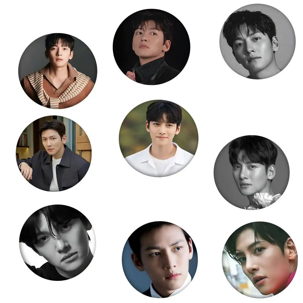 Korean Actors Ji Chang-wook Round Badge Creative Brooch Clothing Backpack Accessories Lapel Pin