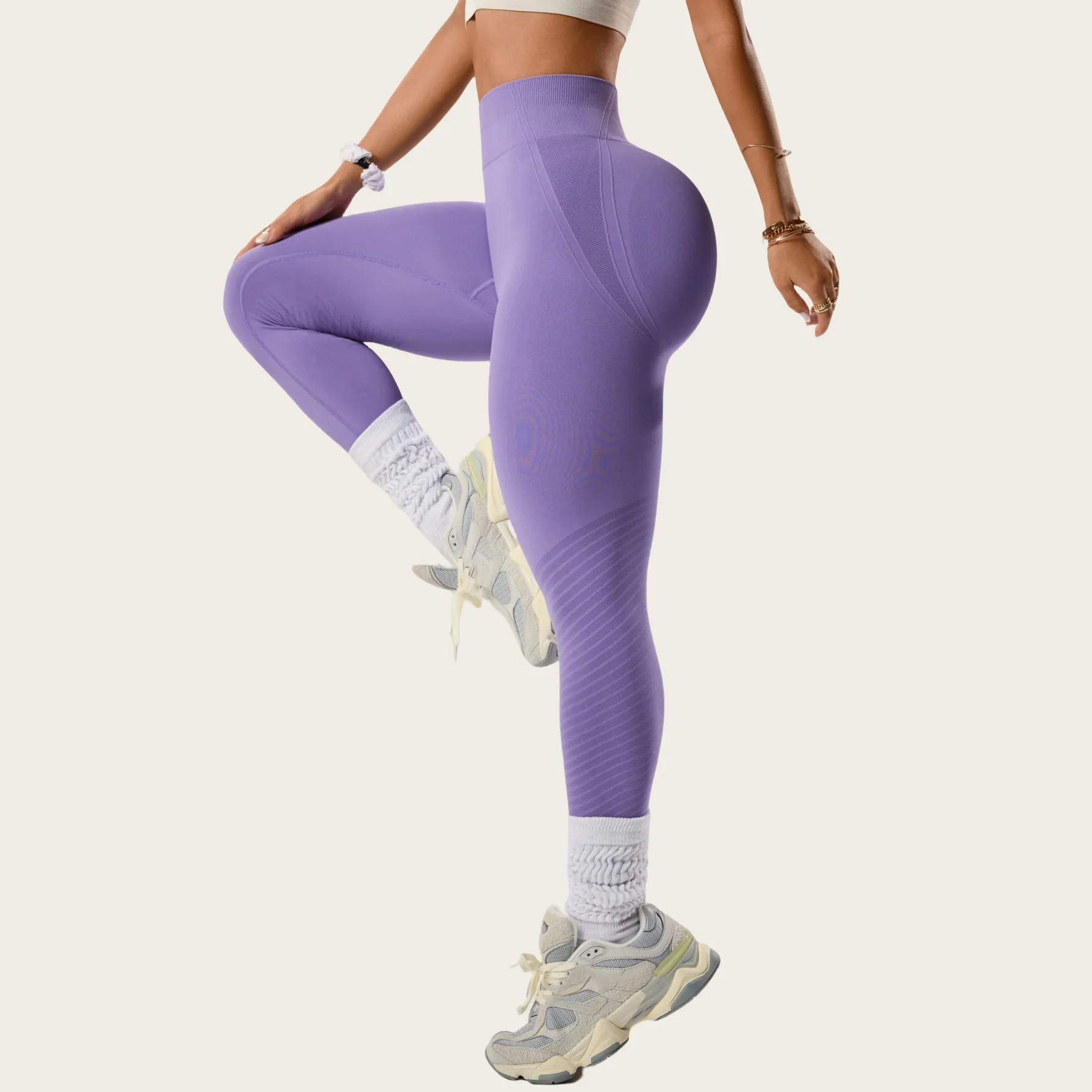 

Популярные брюки для йоги телесного цвета персикового цвета с высокой талией, бесшовные леггинсы с подтяжкой бедер, спортивные брюки для фитнеса на открытом воздухе, женские