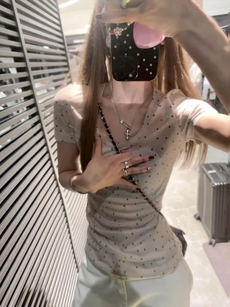 American Sle ort Sve U-Ne Polka Dot T-irt Women's Slim Fit Summer New Pure Desire ort Length Top for Ladies