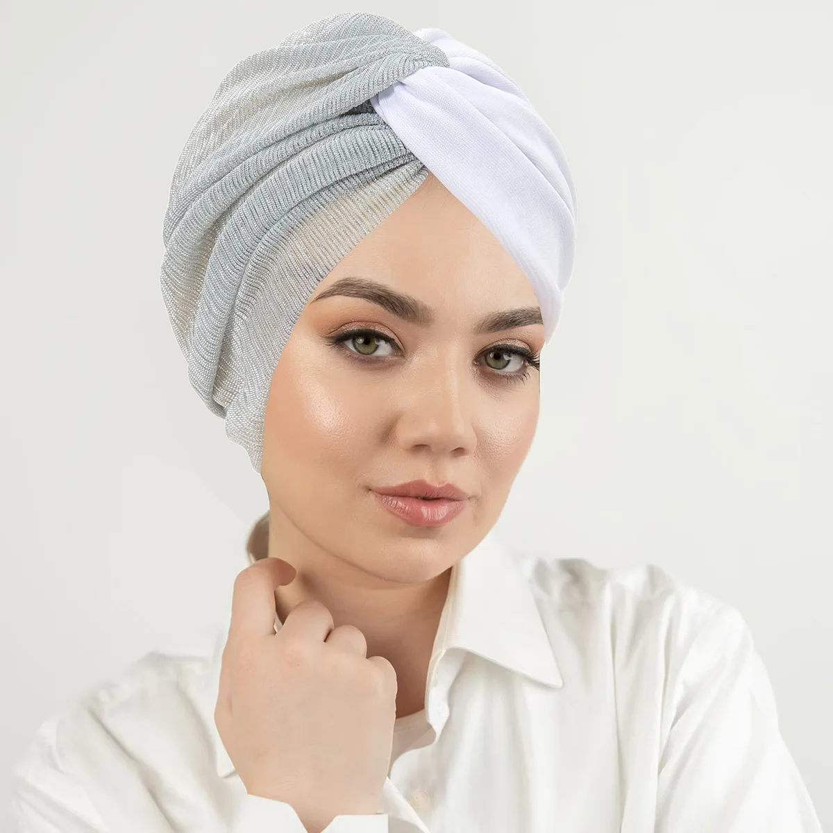 

Women'S New Thin Breathable Base Headscarf Hat, Spring And Summer Solid Color Pullover Hat, Contrasting Color Twist Toe Cap