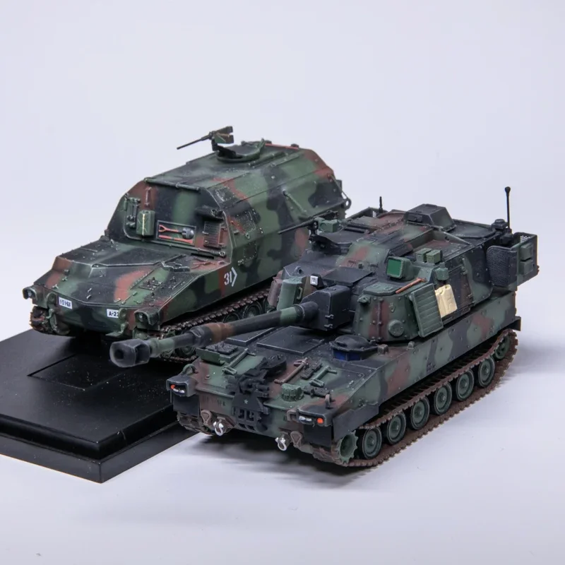 T-MODEL 1:72 Scale Plastics M109A7 155mm Heavy Tank Model Militarized Combat Track Type Classics Collection Gifts Static Display