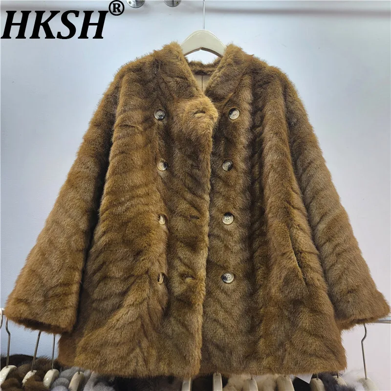 

HKSH 2025 Winter New Women's Faux Fur Coat V-neck Double Breasted Pockets Luxury Elegant Trend Ins Thickened Warm Jacket HK16071