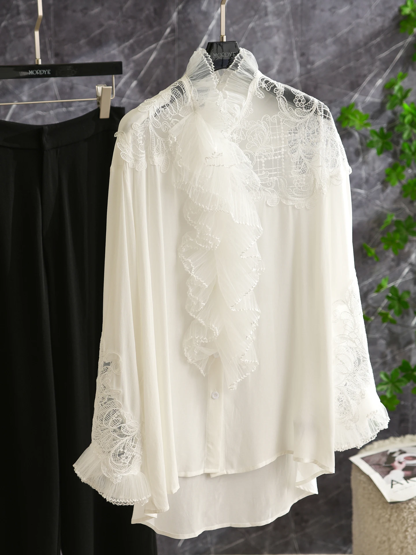

Loose Fit Silk Cotton Lace Hollow out Lantern Sleeve Shirt with Bow Detail Original Design Women's Summer Top White