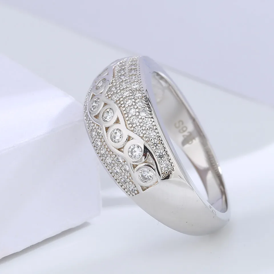 

Buyee 925 Sterling Silver Female Ring White Zircon Ring Finger for Women Fashion Classic Wedding Fine Jewelry Circle Gift