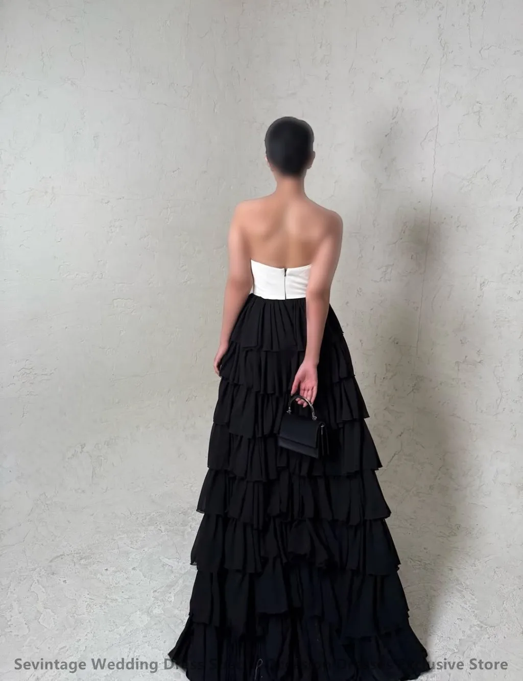 Sevintage 2025 noir et blanc Maxi robe de soirée une ligne chérie à plusieurs niveaux robe de bal formelle dubaï robe de soirée personnalisée