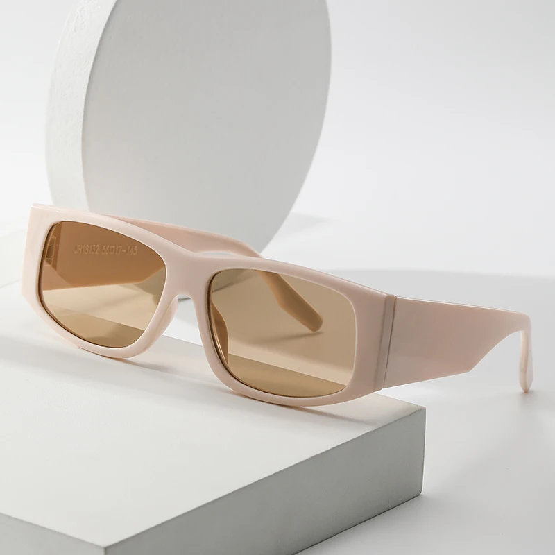 4 ชิ้น Retro หญิงสี่เหลี่ยมผืนผ้ากรอบแว่นตากันแดดผู้หญิงแบรนด์หรู UV ทนแว่นตากันแดดที่มีสีสันแว่นตาออกแบบที่เรียบง่าย