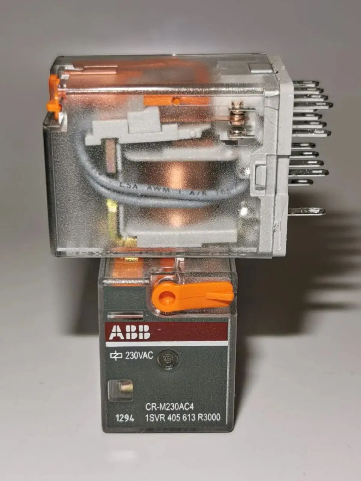 

10 шт. CR-M230AC4 10050179 1SVR405613R3000 Разъемное интерфейсное реле