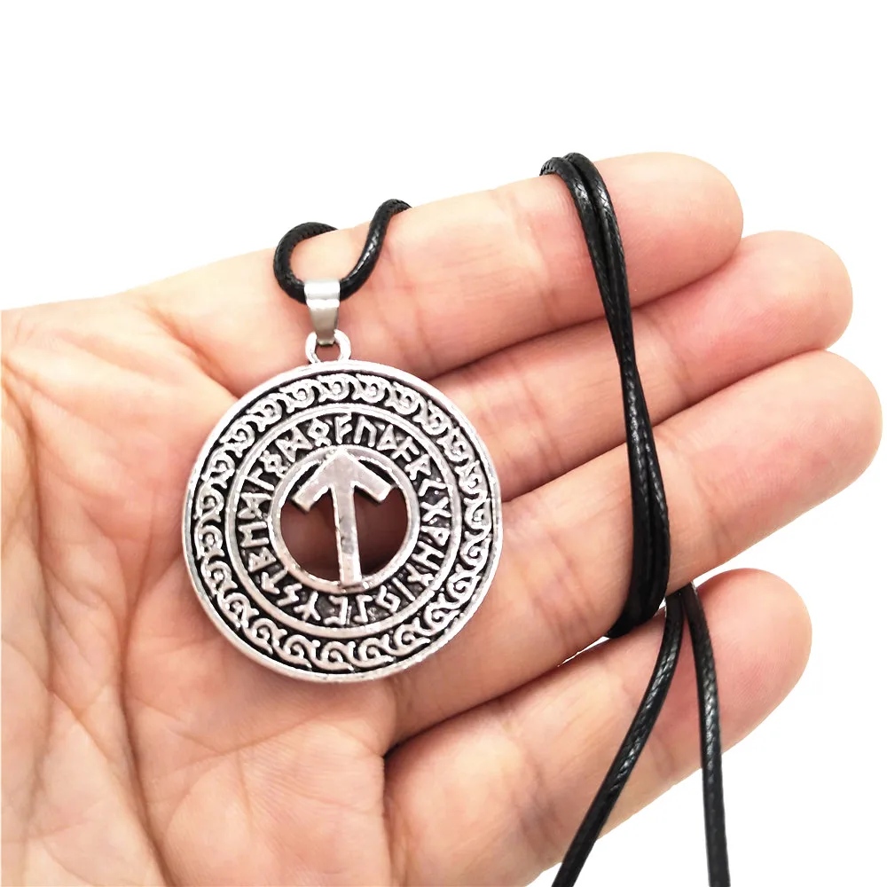 Runic TIWAZ Rune For Victory Viking Jewelry Norse God Protection Runes Talisman Amulet Necklace Men Women Pagan Accessories