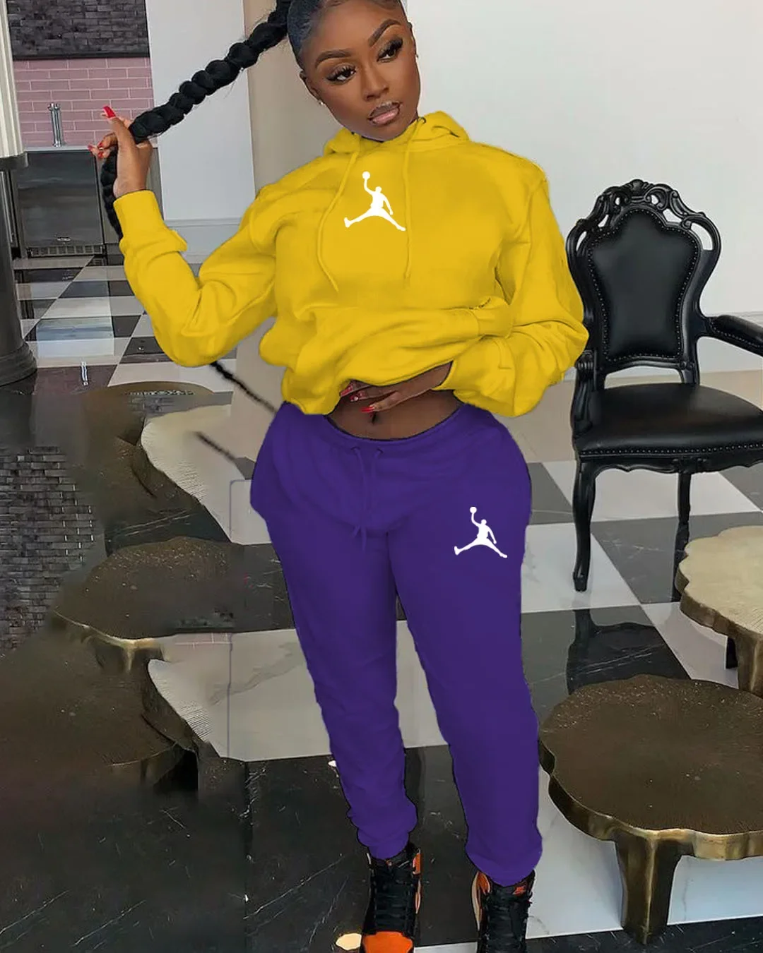 أزياء رائجة البيع الرجال رياضية في الهواء الطلق الرجال اليومية الراحة مقنعين ملابس رياضية واحدة و Sweatpant رجل بدلة رياضية الركض بسيطة