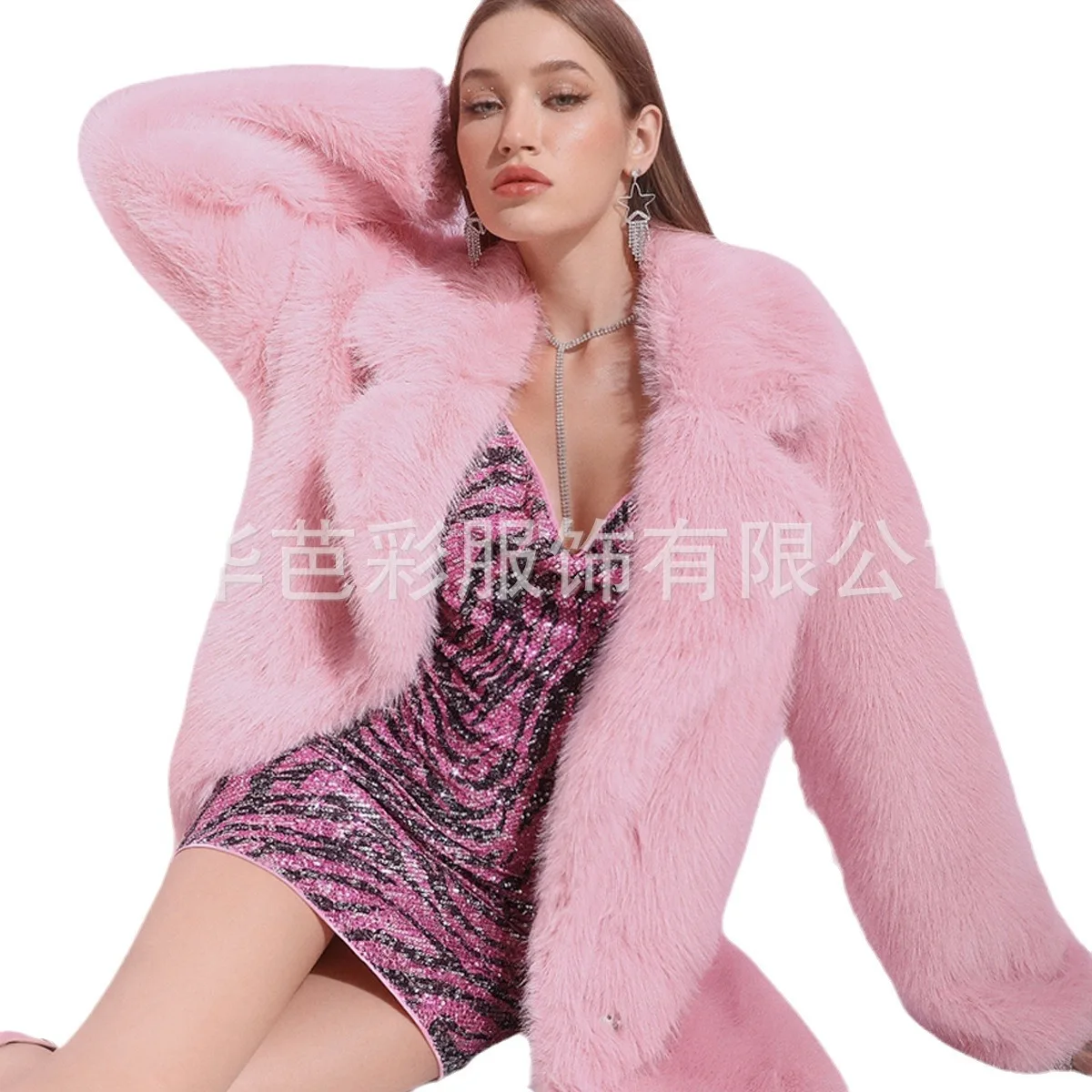 2025 New Cross-border Imitation Fox Hair Women's Coat Turned V-neck Powder Medium and Long Fashion Loose Warm Imitation Fur