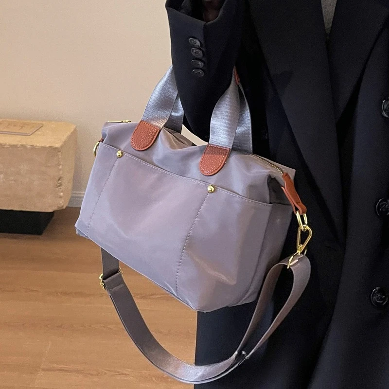 

Fashion retro trend Boston bag 2025 new shoulder handheld dumpling bag lightweight outing travel bag