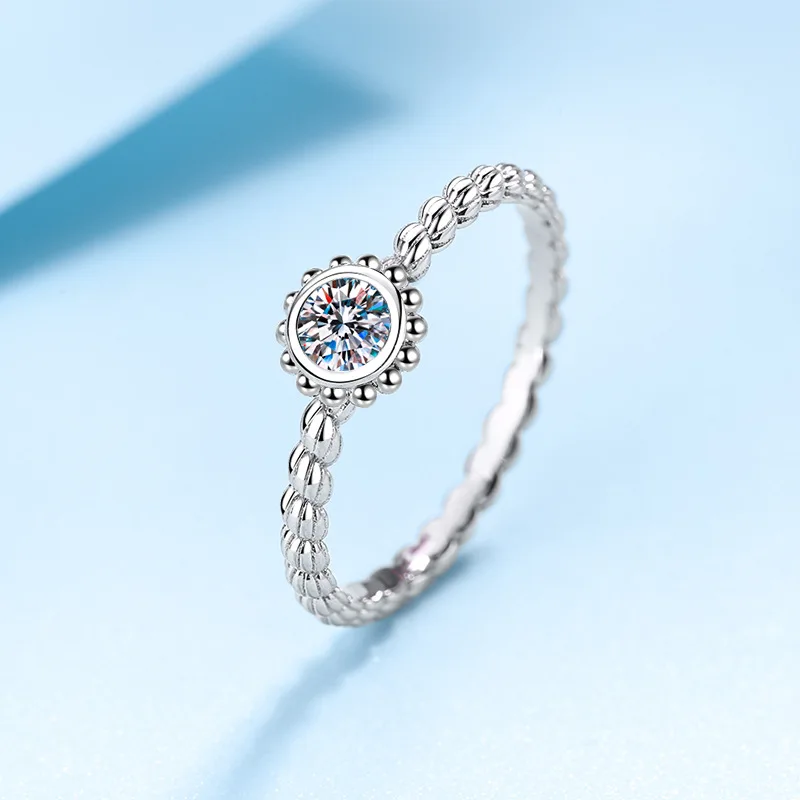 Twisted Shank Sunflower Ring 0.3ct Women Moissanite PT950 Platinum - Comfortable Fit, Skin friendly Soft Touch